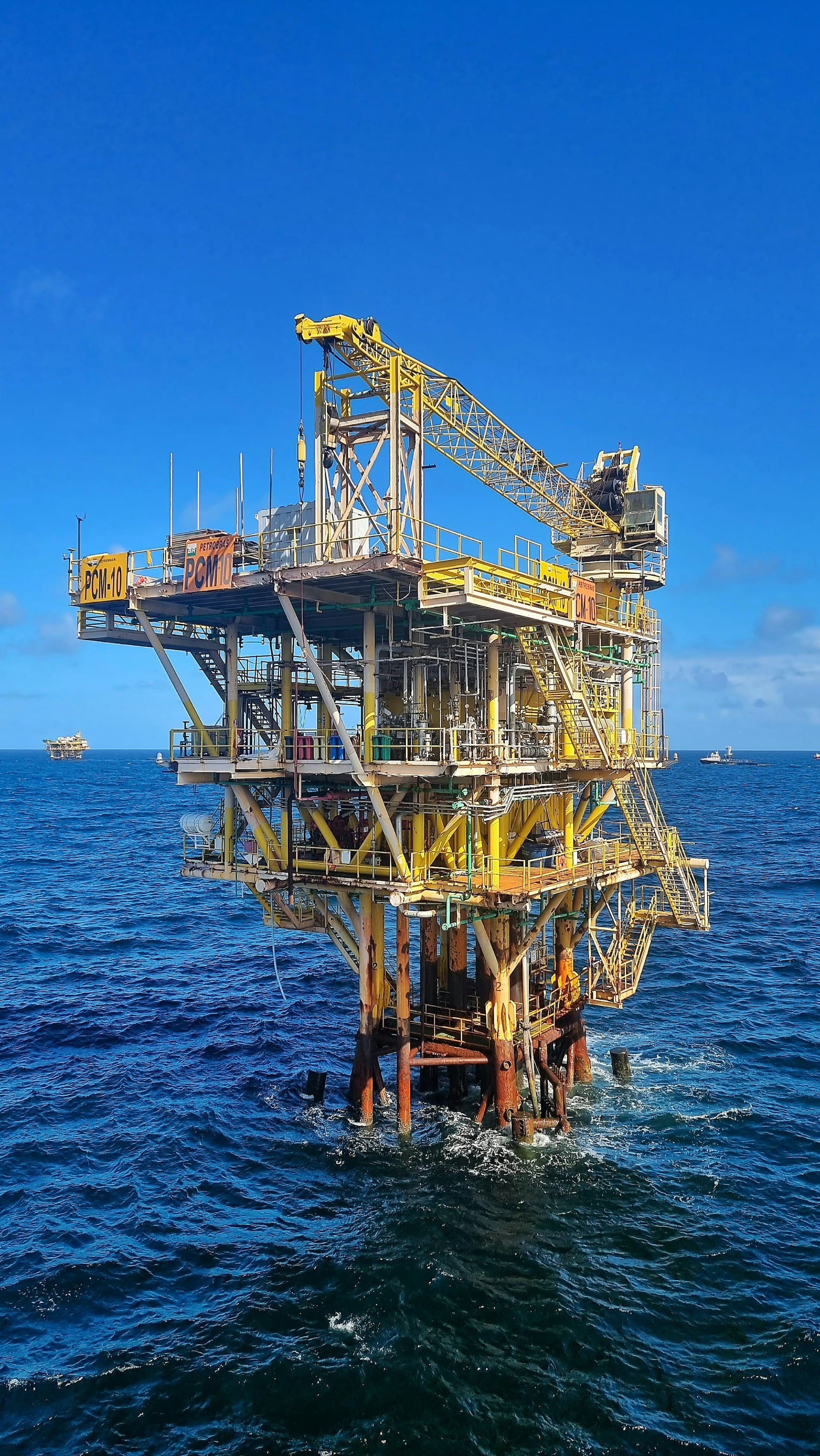 Oil and Gas Facilities — Skydatasol Engineering