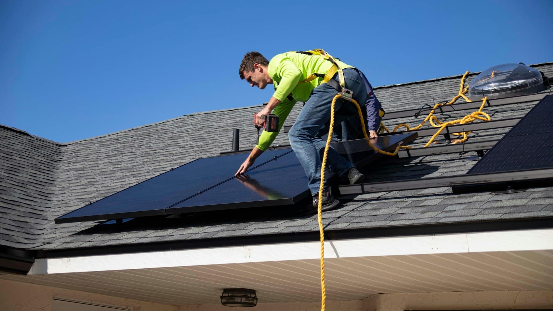 Battery Storage and Backup — Skydatasol Engineering