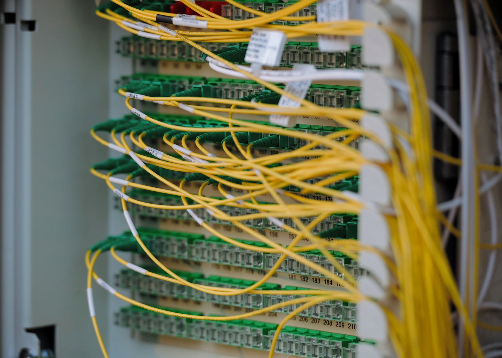 Data Centres — Skydatasol Engineering