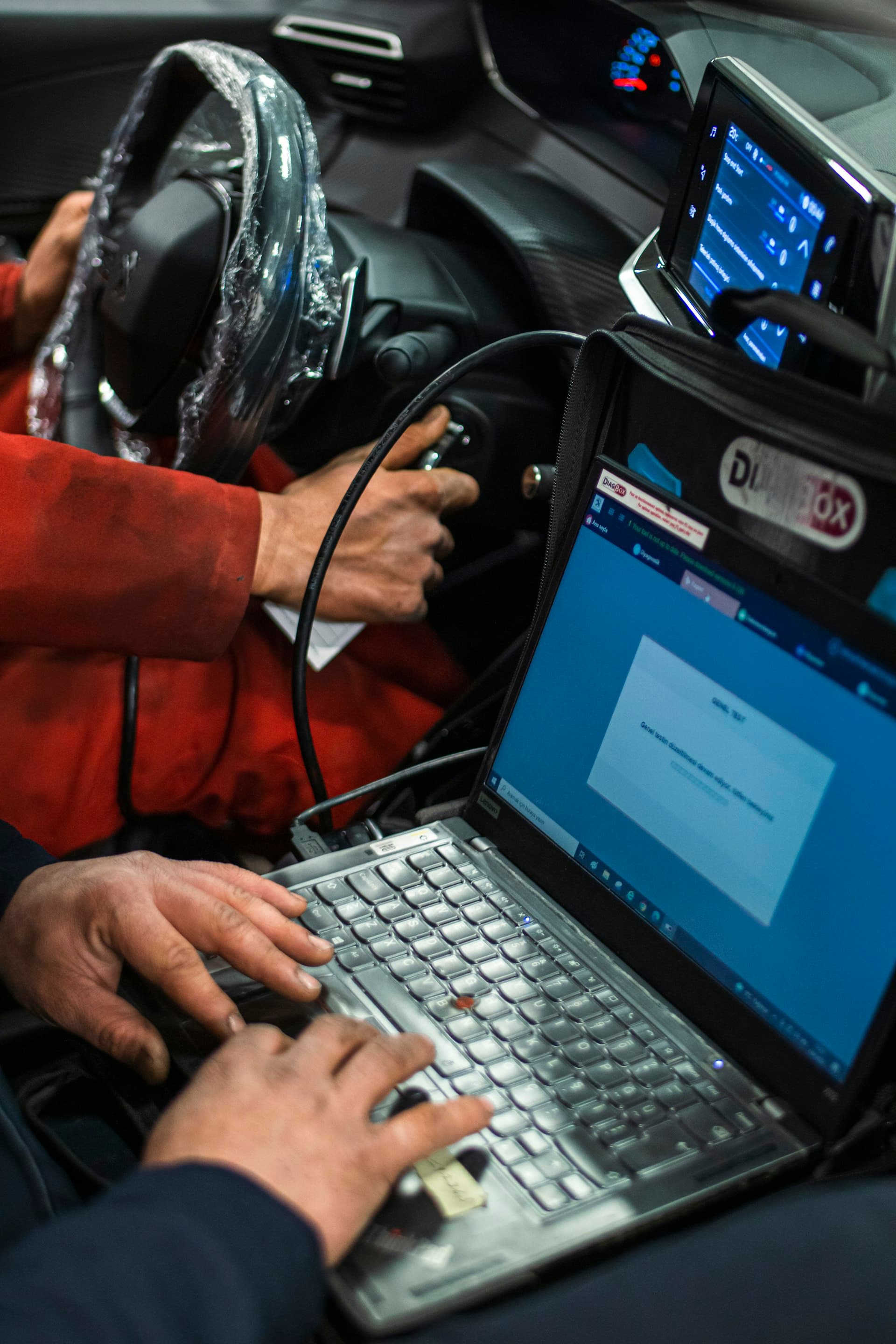 Vehicle diagnostics scan — Skydatasol Officine